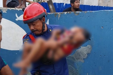 Bocah di Penjaringan Tewas Terpeleset ke Laut saat Ikuti Ayah