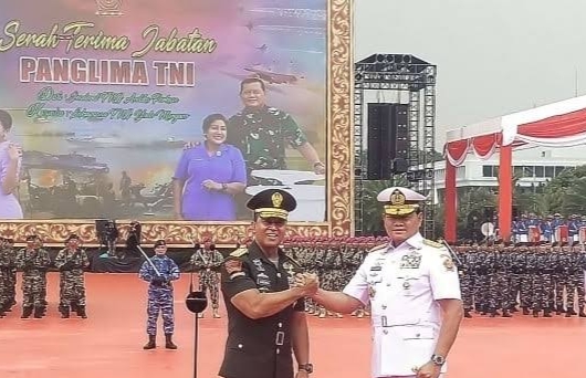 Laksamana Yudo Margono Dilantik, Jendral Andika Resmi Serahkan Jabatan Panglima Laksamana Yudo Margono Dilantik, Jendral Andika Resmi Serahkan Jabatan Panglima TNI