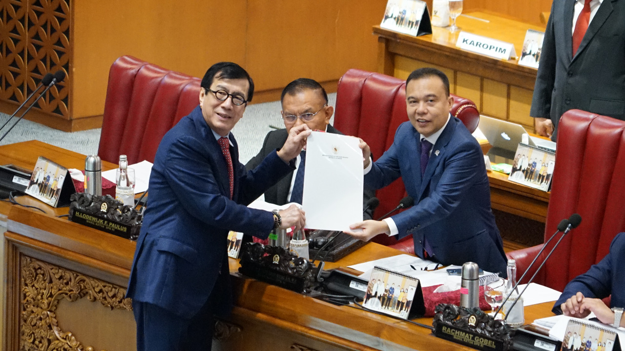 RUU KUHP Disahkan Menjadi Undang-undang RUU KUHP Disahkan Menjadi Undang-undang