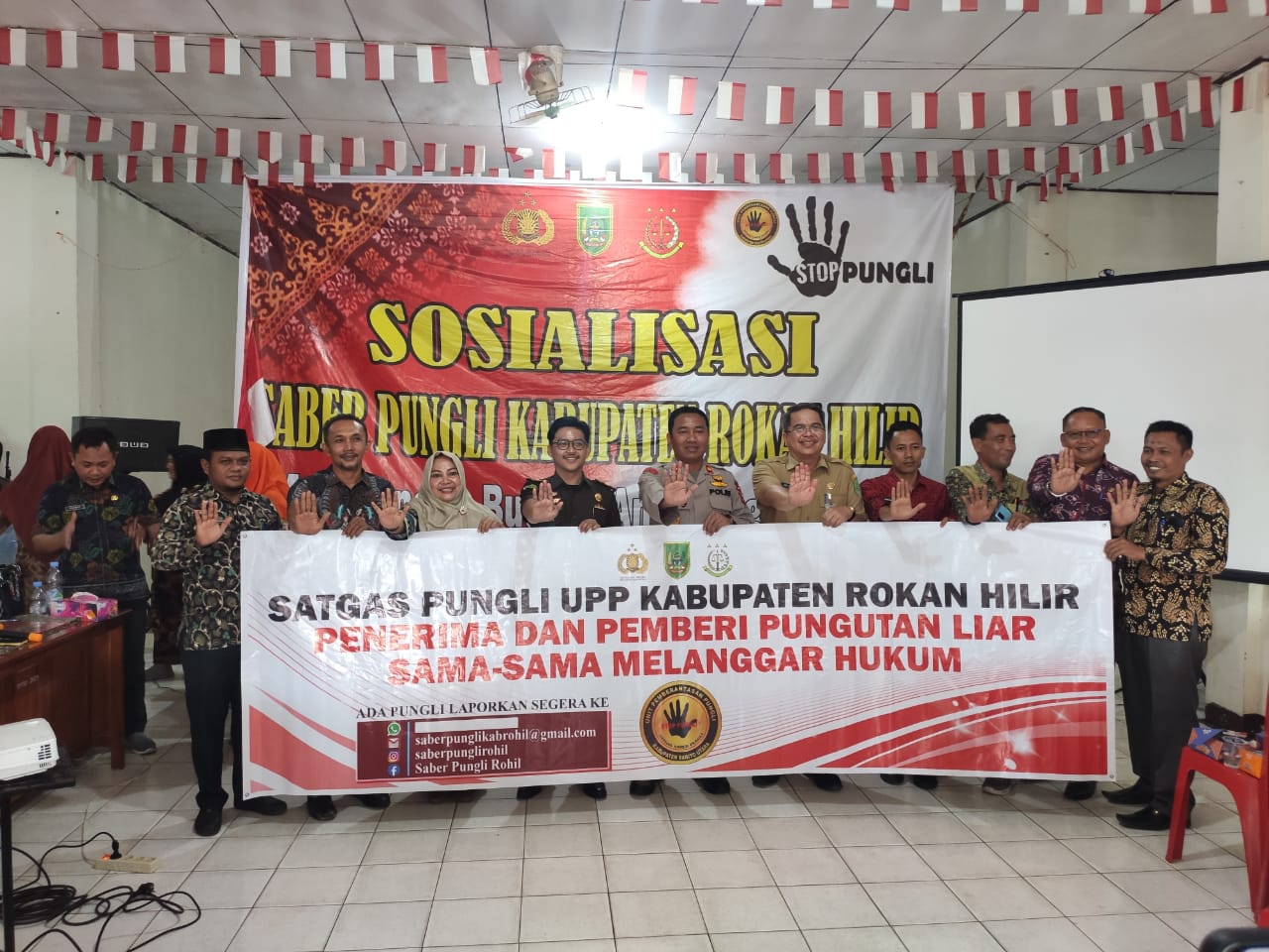 Satgas Saber Pungli Kabupaten Rokan Hilir Kembali Laksanakan Sosialisasi Satgas Saber Pungli Kabupaten Rokan Hilir Kembali Laksanakan Sosialisasi