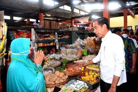 Pedagang di Pasar Sentul Jogja Curhat Harga Beras Naik ke
