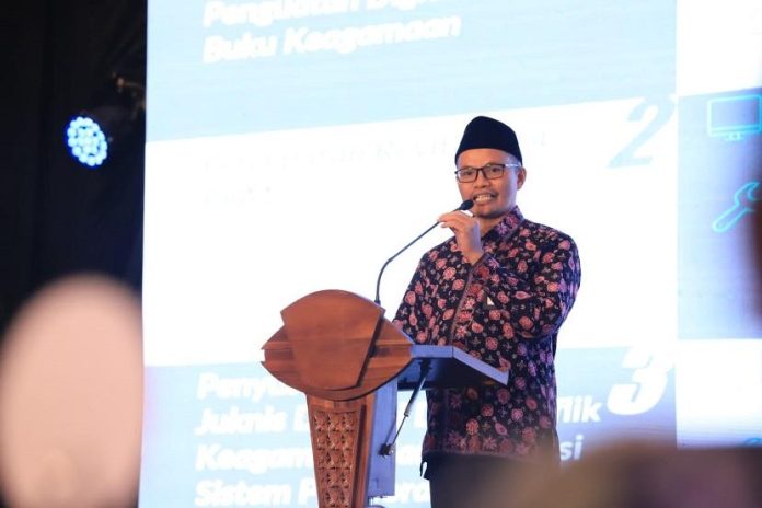direktur-urusan-agama-islam-dan-pembinaan-syariah-adib_240517005838-862.jpeg