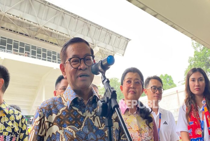gubernur-jakarta-pramono-anung-saat-memberikan-keterangan-di-kawasan_251023182803-271.jpeg