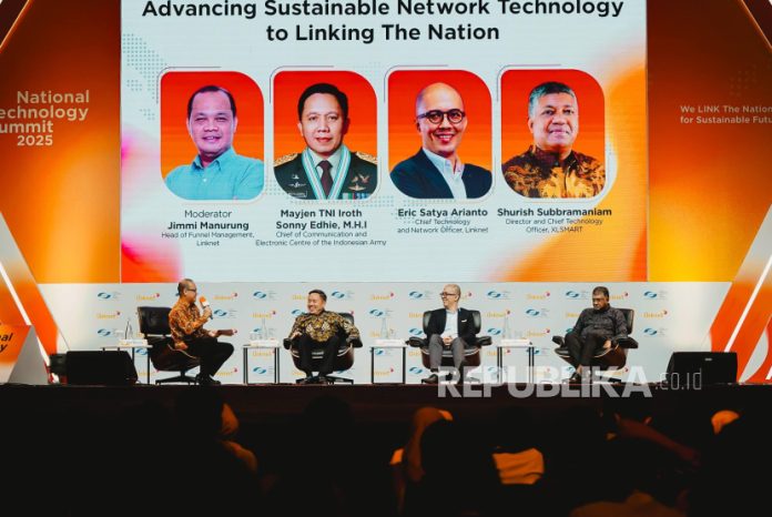 hari-kedua-national-technology-summit-2025-kamis_251108062807-627.jpg