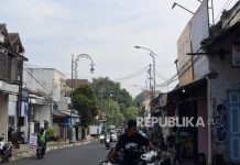Kota Cimahi Semakin Terang dan Indah dengan Penambahan Lampu Baru